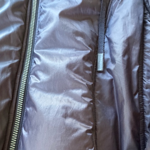 Lululemon Scuba Glyde Jacket Dark Boysenberry Excellent Like New Sz 10 - Picture 7 of 13